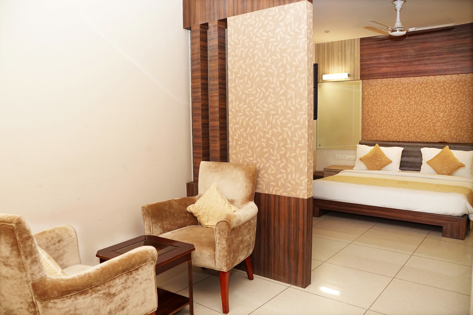 Hotel Gormoh Ahmedabad Luaran gambar