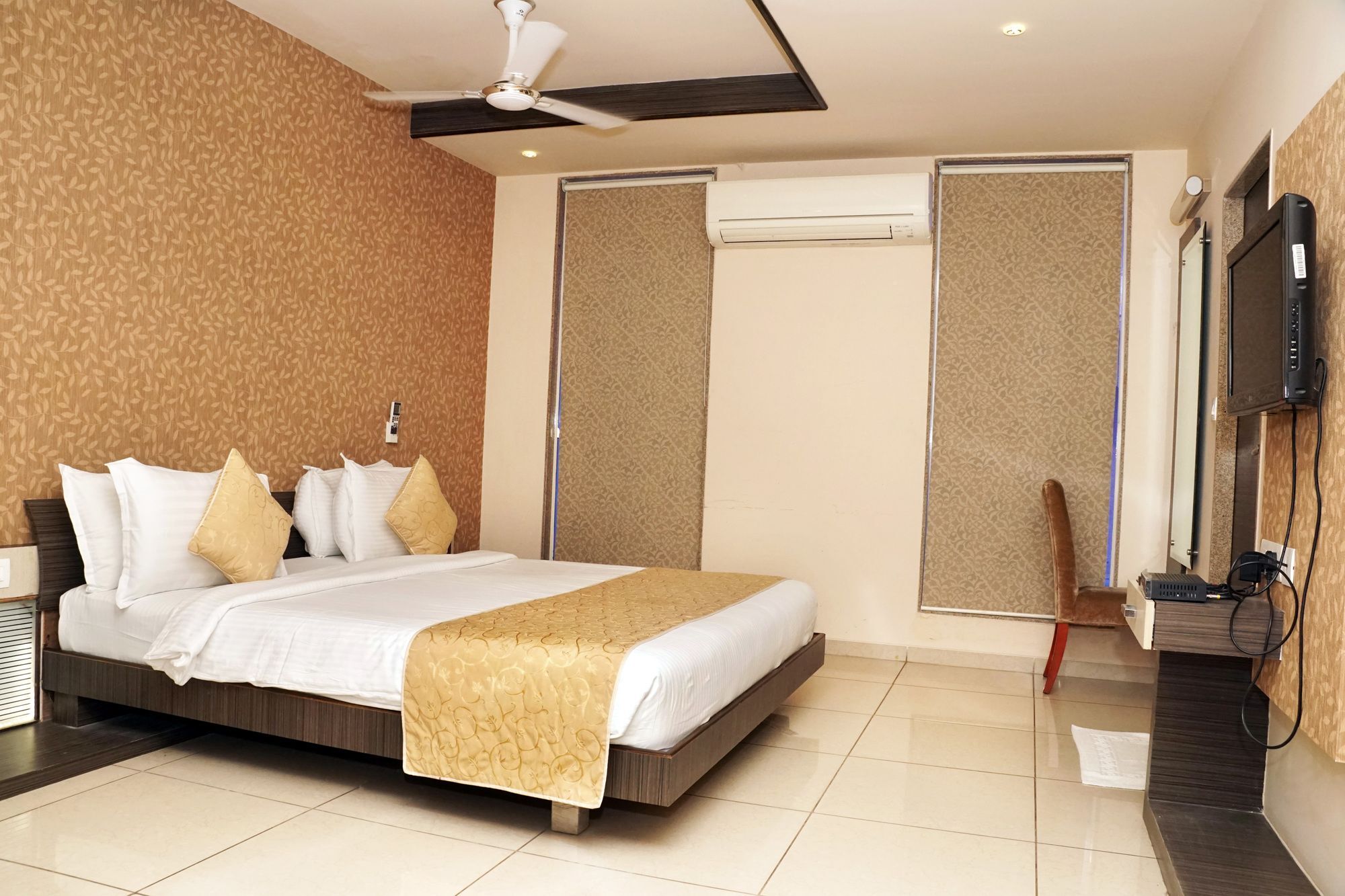 Hotel Gormoh Ahmedabad Luaran gambar
